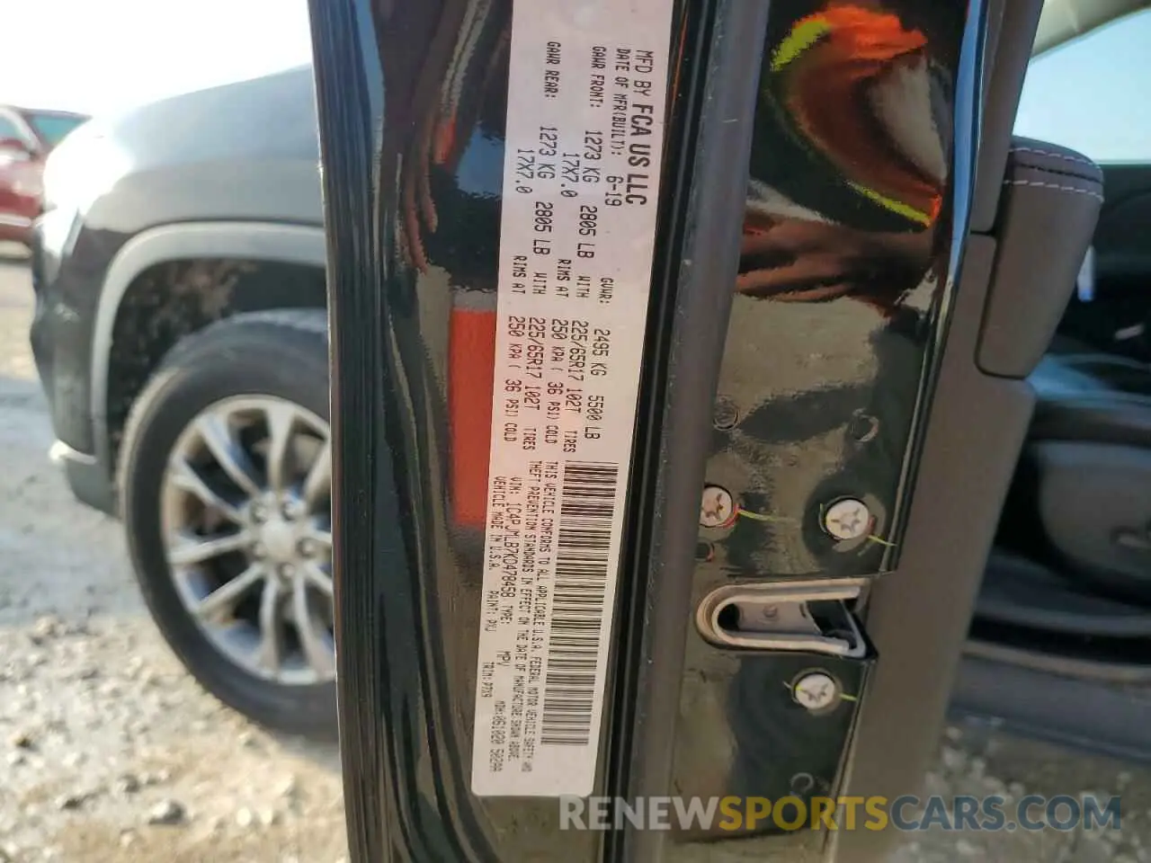 13 Photograph of a damaged car 1C4PJMLB7KD478458 JEEP GRAND CHER 2019
