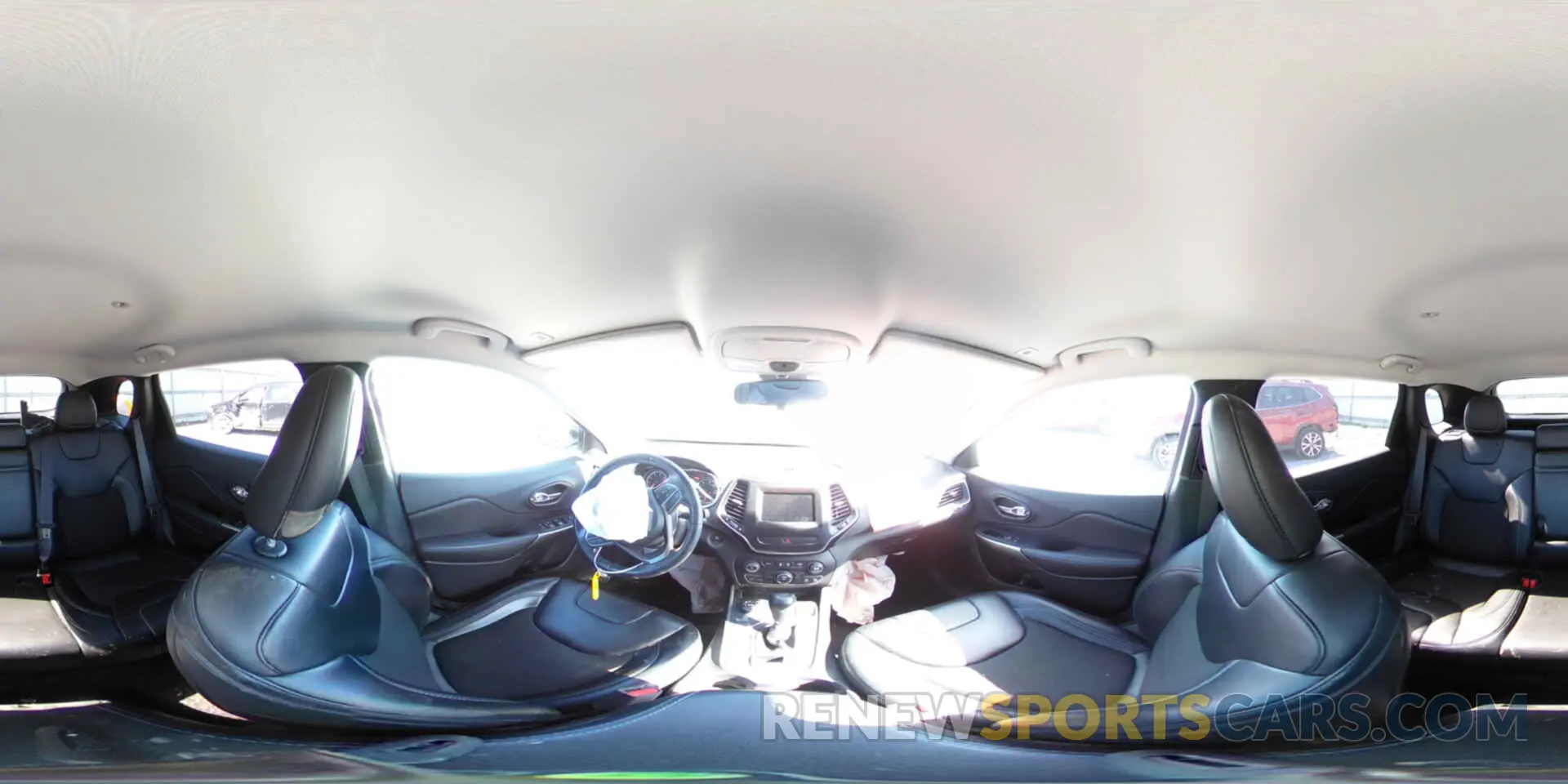 16 Photograph of a damaged car 1C4PJMLB8KD233703 JEEP GRAND CHER 2019
