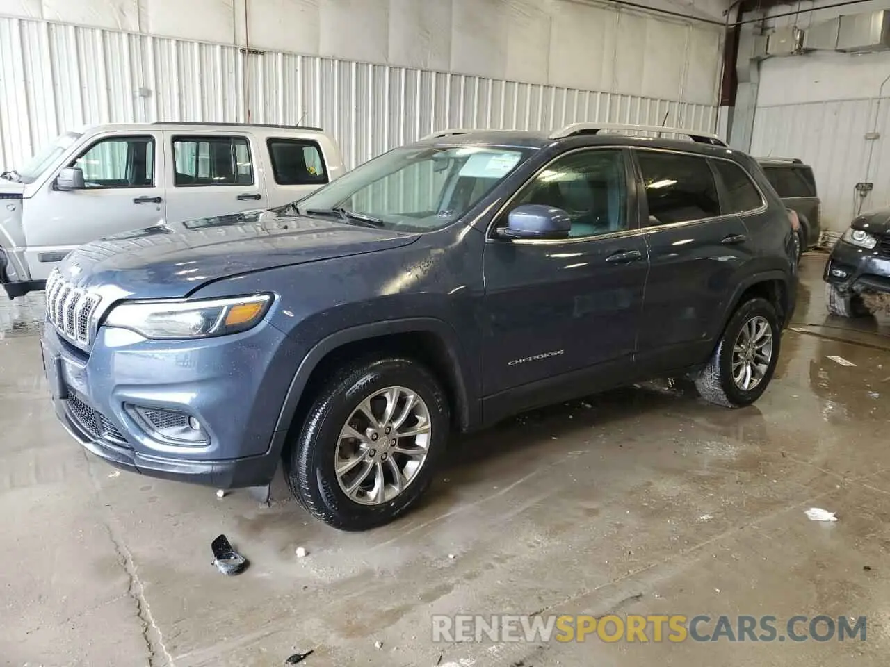 1 Photograph of a damaged car 1C4PJMLB8KD386601 JEEP GRAND CHER 2019