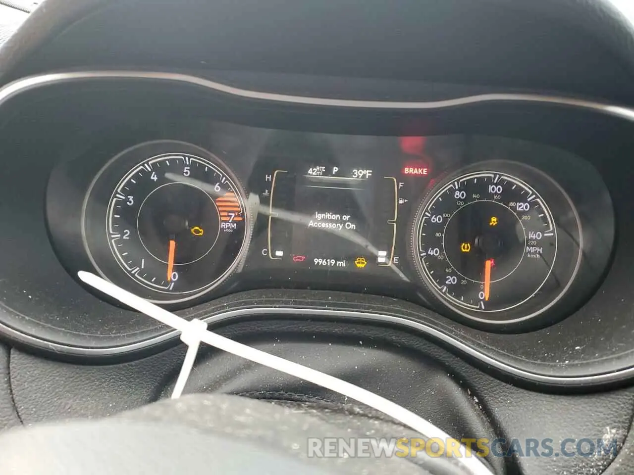 9 Photograph of a damaged car 1C4PJMLB9KD378703 JEEP GRAND CHER 2019