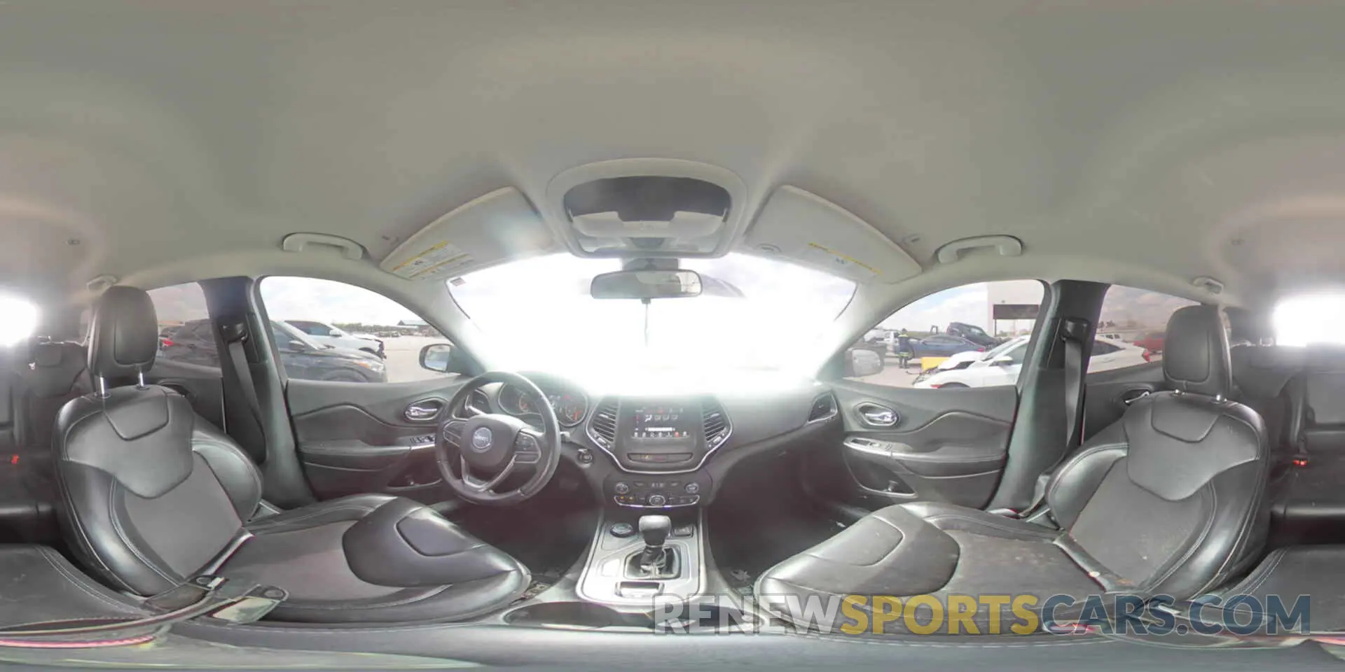 15 Photograph of a damaged car 1C4PJMLB9KD393699 JEEP GRAND CHER 2019