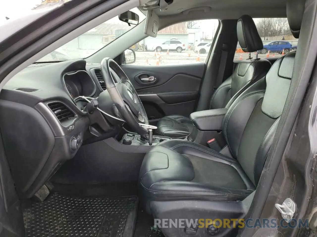 7 Photograph of a damaged car 1C4PJMLBXKD132260 JEEP GRAND CHER 2019