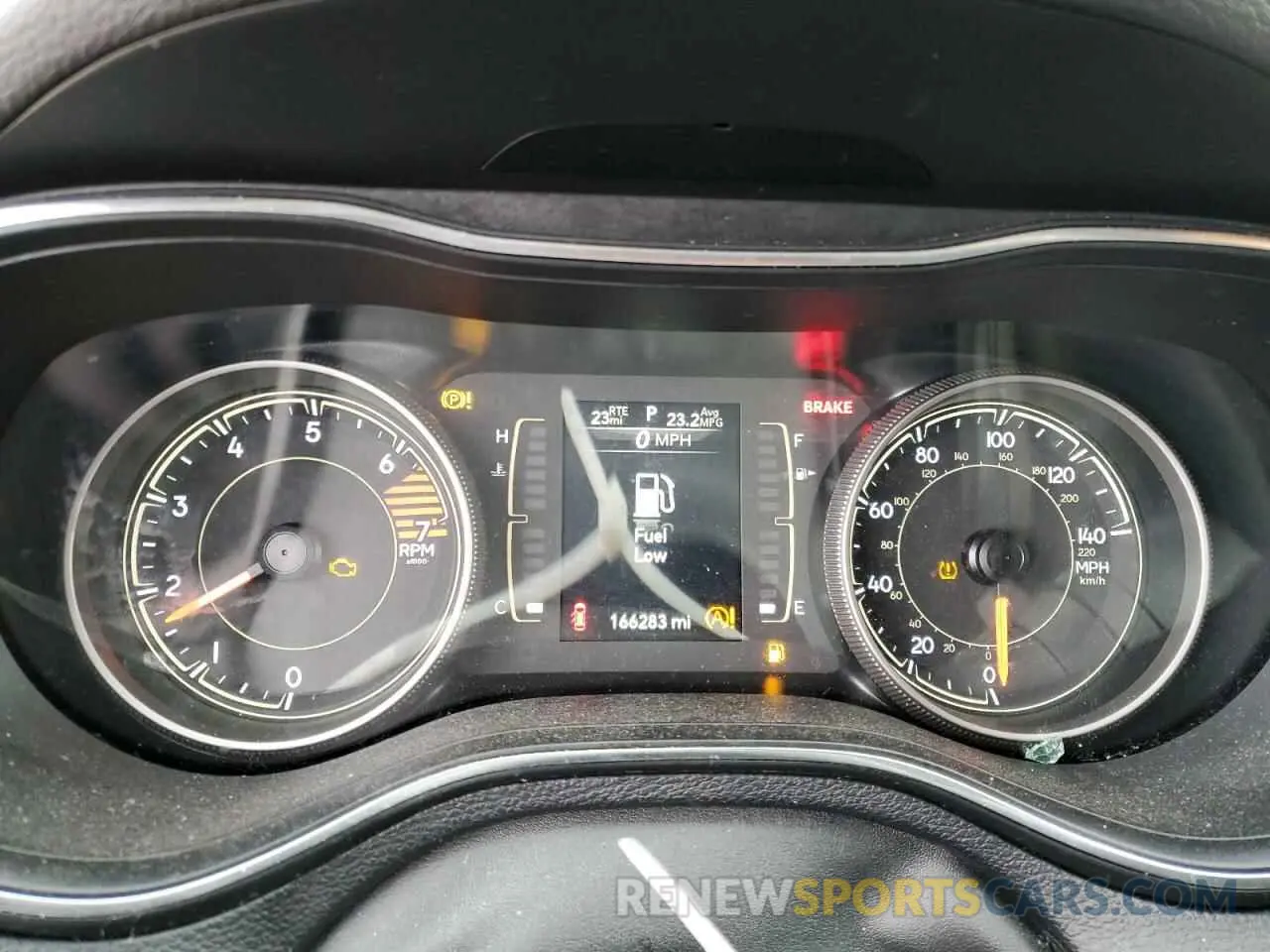 9 Photograph of a damaged car 1C4PJMLBXKD132260 JEEP GRAND CHER 2019