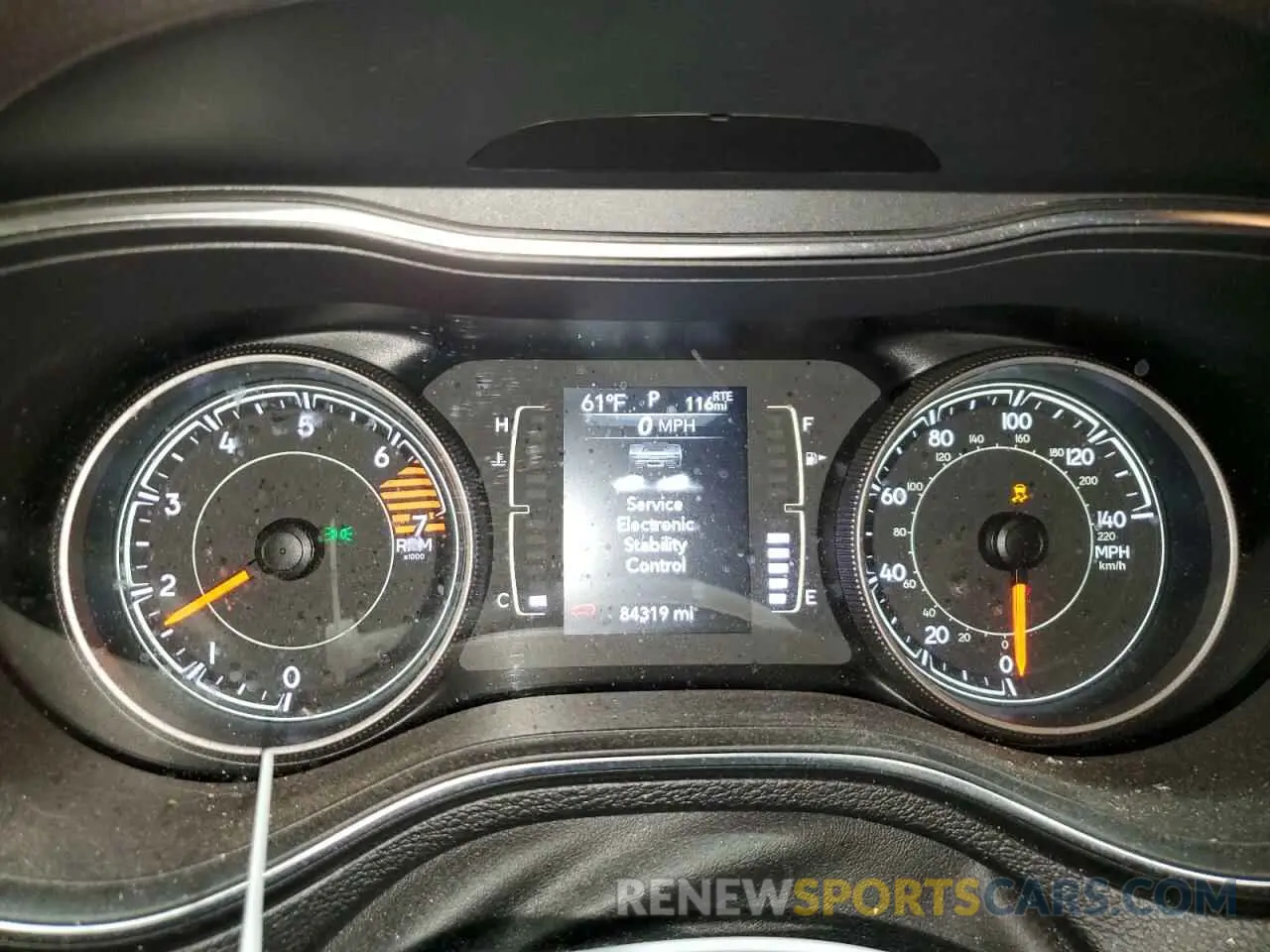 9 Photograph of a damaged car 1C4PJMLBXKD233752 JEEP GRAND CHER 2019