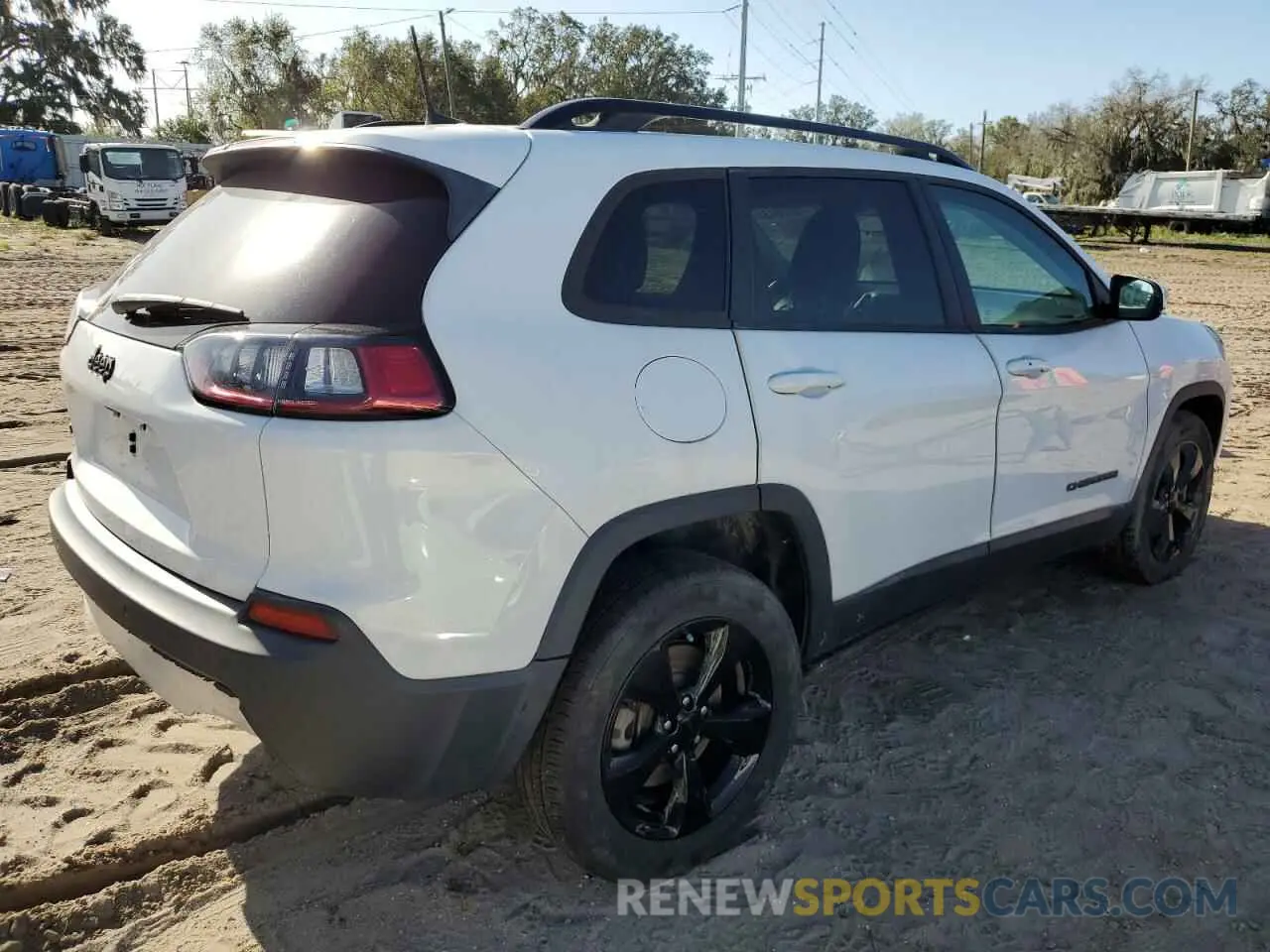 3 Photograph of a damaged car 1C4PJMLBXKD354247 JEEP GRAND CHER 2019