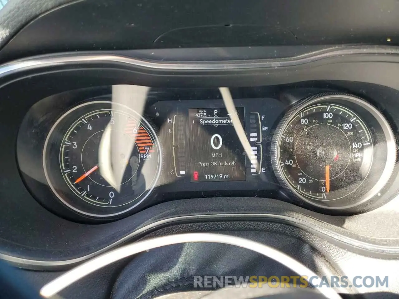 9 Photograph of a damaged car 1C4PJMLN1KD345771 JEEP GRAND CHER 2019