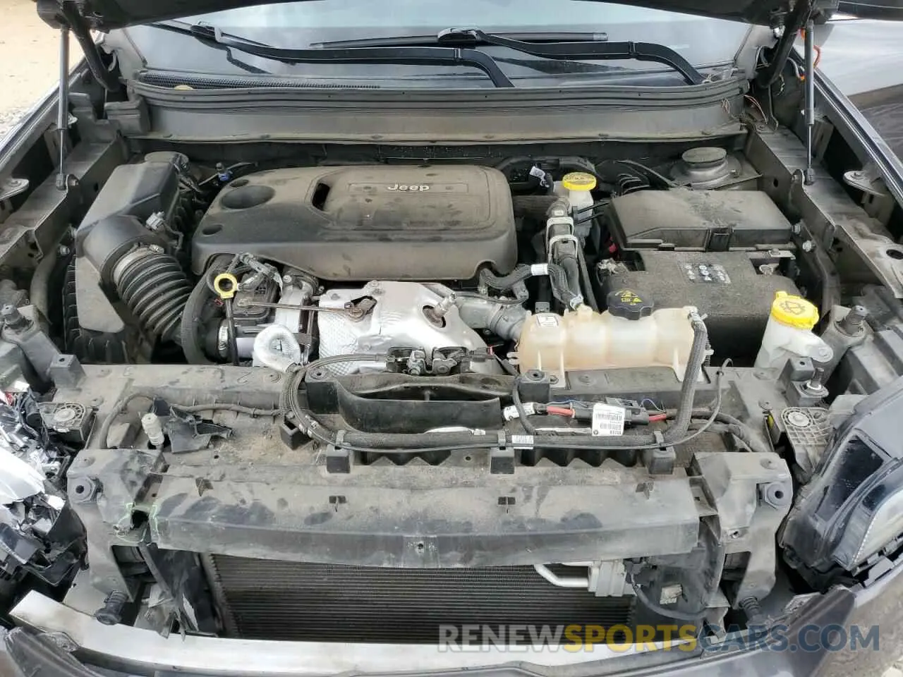 12 Photograph of a damaged car 1C4PJMLN8KD123969 JEEP GRAND CHER 2019