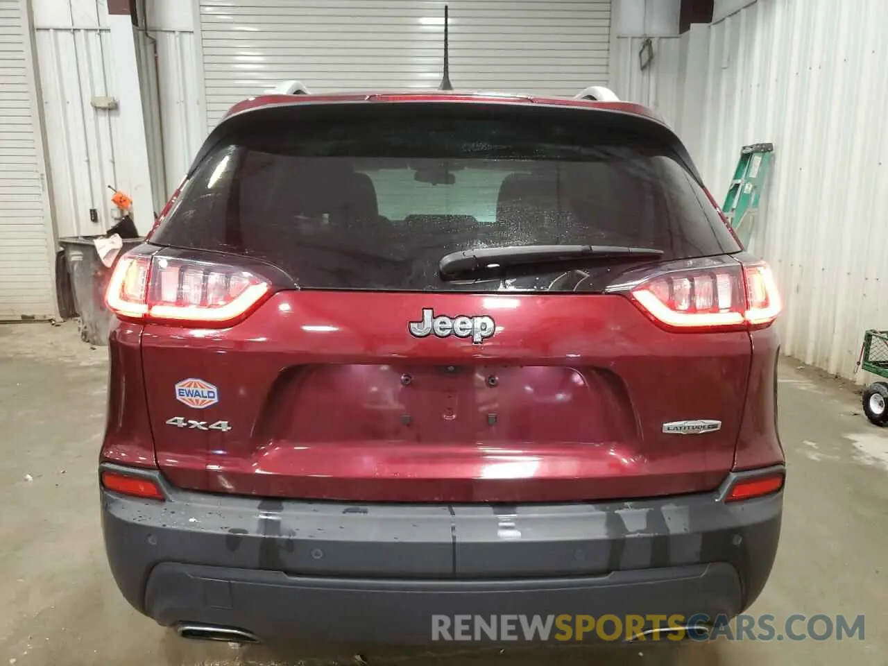 6 Photograph of a damaged car 1C4PJMLN9KD492310 JEEP GRAND CHER 2019