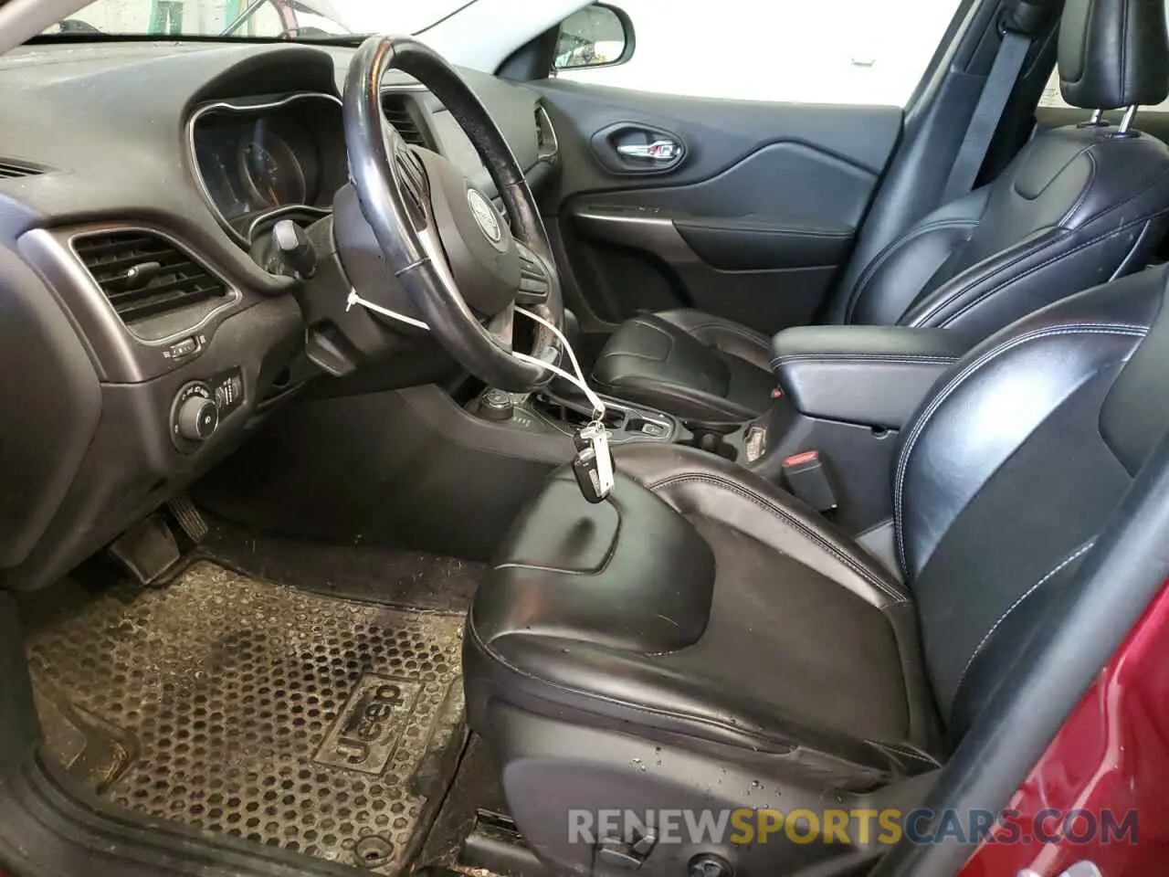 7 Photograph of a damaged car 1C4PJMLN9KD492310 JEEP GRAND CHER 2019