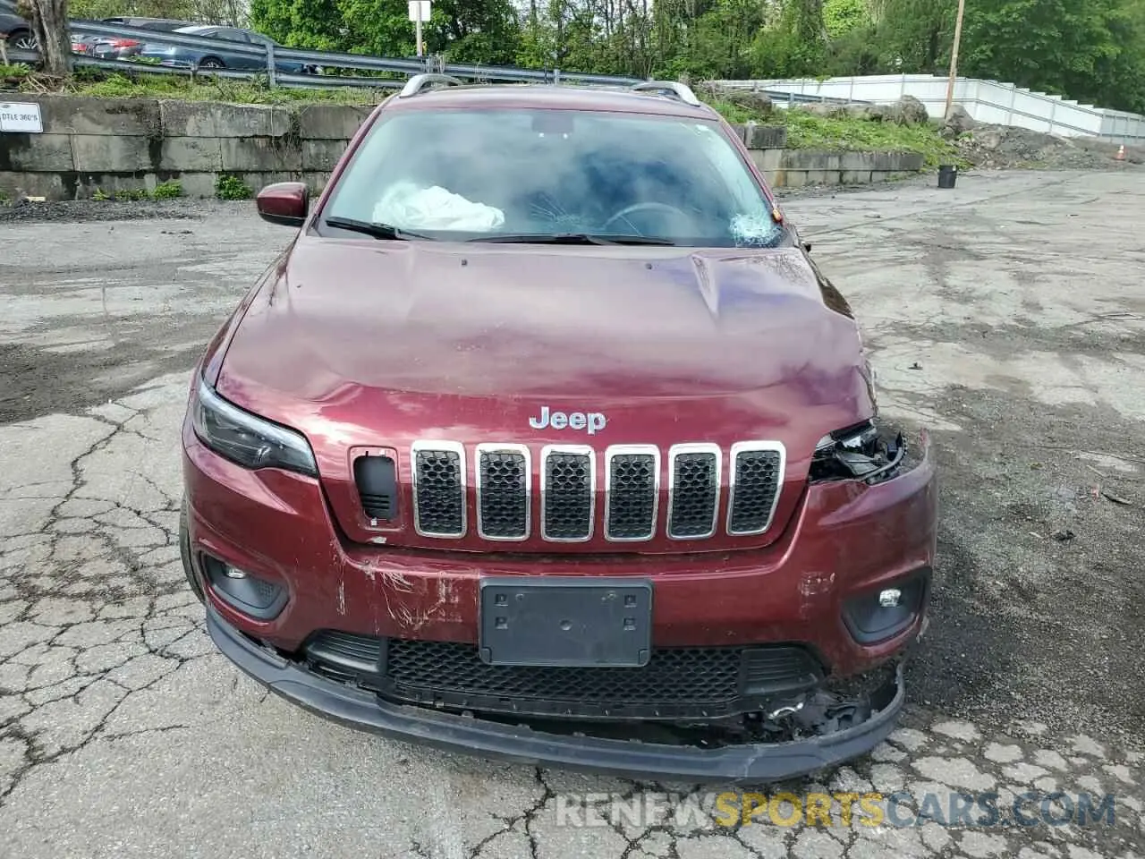 5 Photograph of a damaged car 1C4PJMLNXKD192548 JEEP GRAND CHER 2019