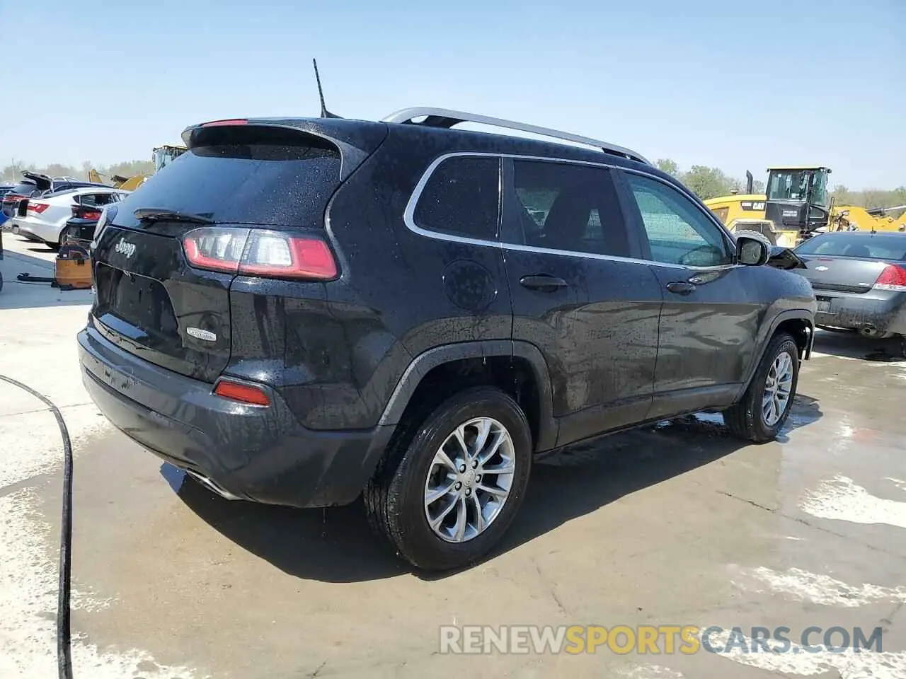 3 Photograph of a damaged car 1C4PJMLX0KD270627 JEEP GRAND CHER 2019