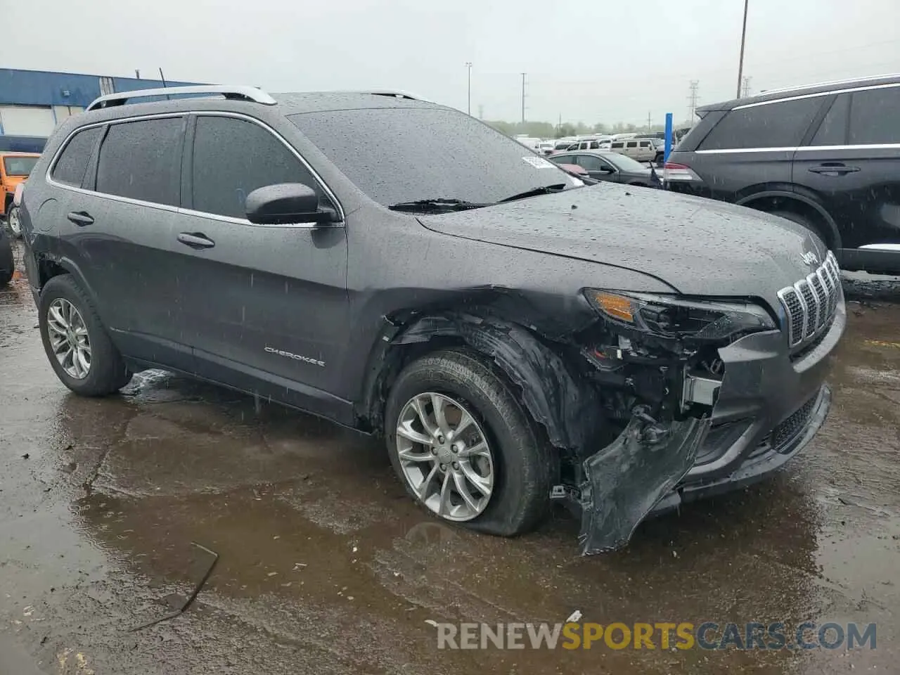4 Photograph of a damaged car 1C4PJMLX0KD299898 JEEP GRAND CHER 2019
