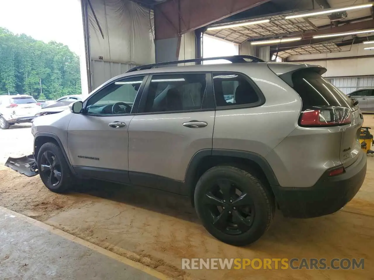 2 Photograph of a damaged car 1C4PJMLX0KD367701 JEEP GRAND CHER 2019
