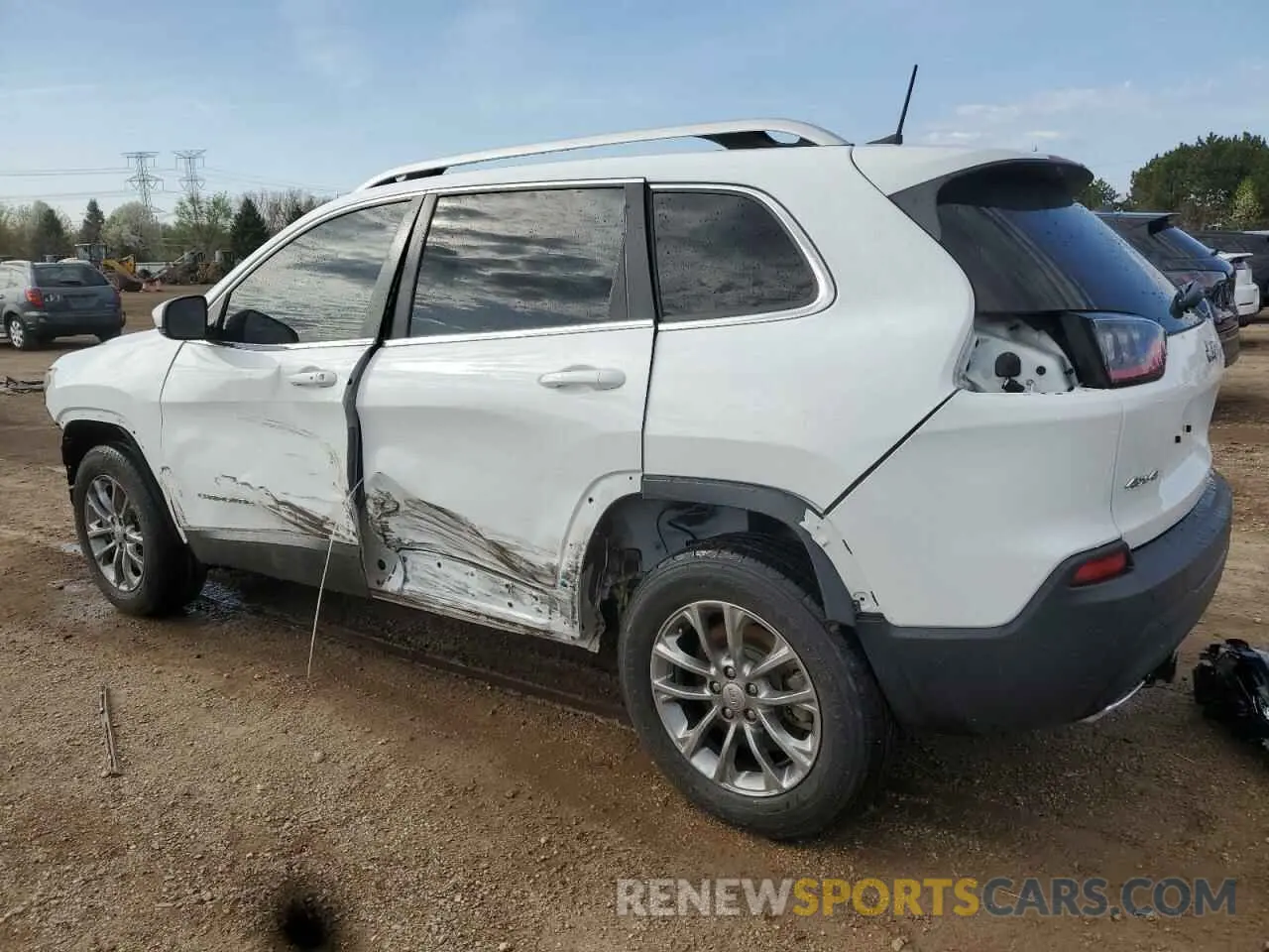 2 Photograph of a damaged car 1C4PJMLX0KD372848 JEEP GRAND CHER 2019
