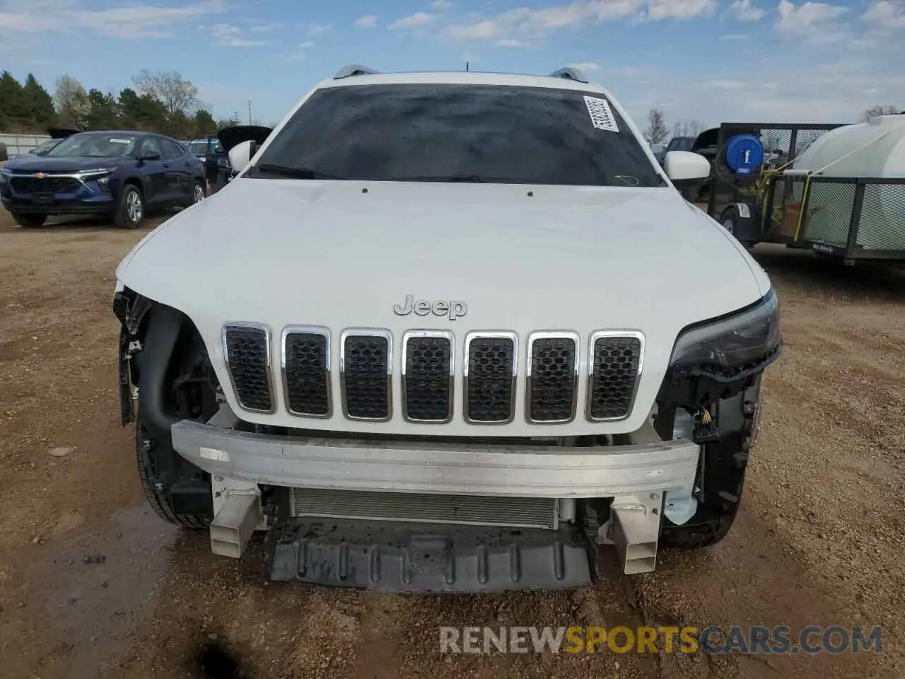 5 Photograph of a damaged car 1C4PJMLX0KD372848 JEEP GRAND CHER 2019