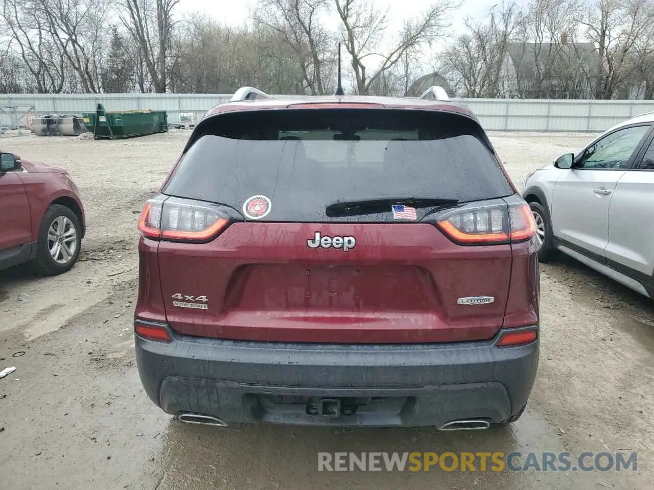 6 Photograph of a damaged car 1C4PJMLX1KD250905 JEEP GRAND CHER 2019