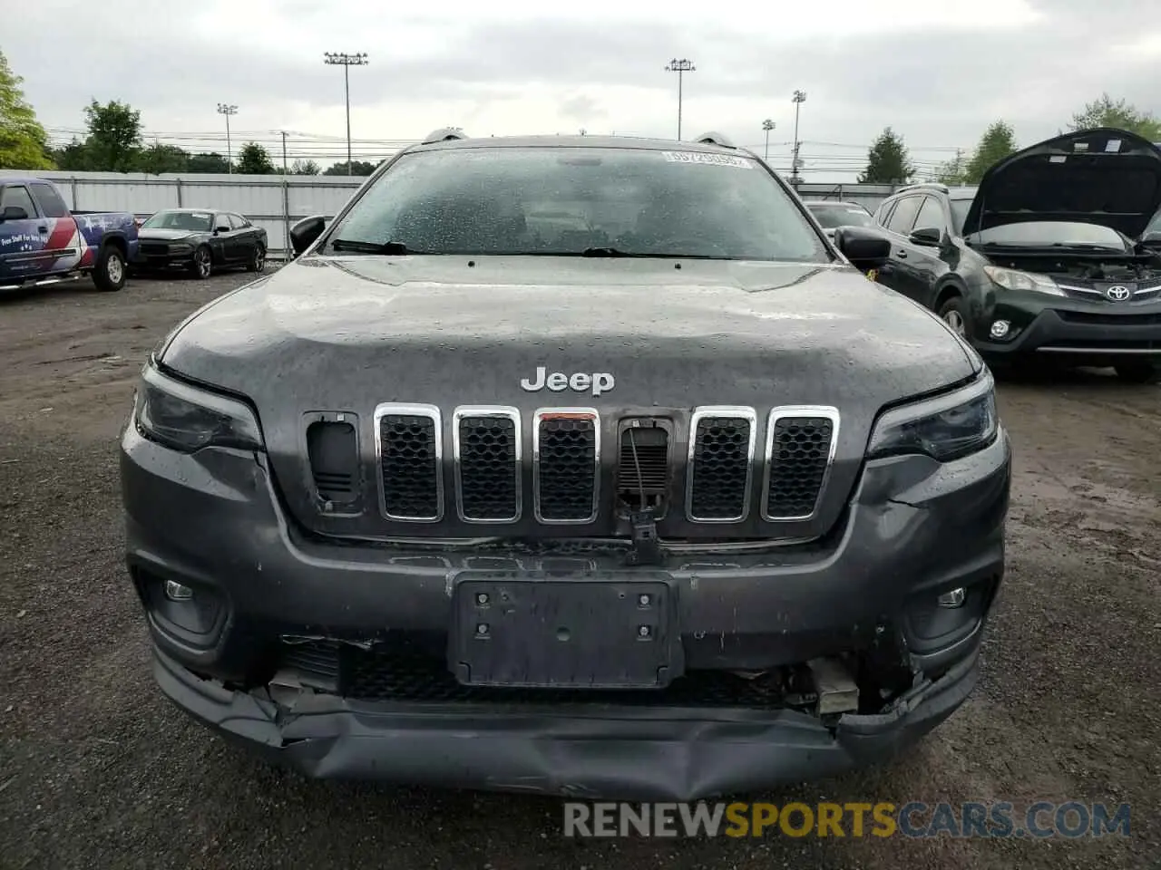 5 Photograph of a damaged car 1C4PJMLX1KD471582 JEEP GRAND CHER 2019