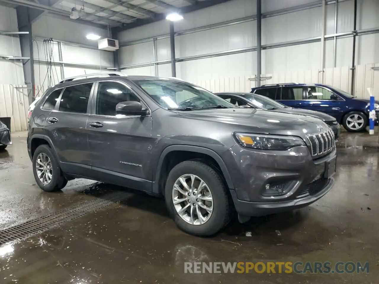 4 Photograph of a damaged car 1C4PJMLX2KD208632 JEEP GRAND CHER 2019