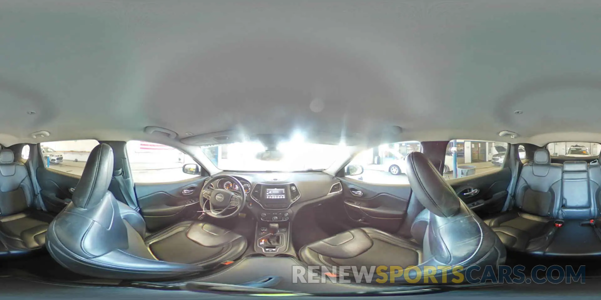 16 Photograph of a damaged car 1C4PJMLX3KD127574 JEEP GRAND CHER 2019
