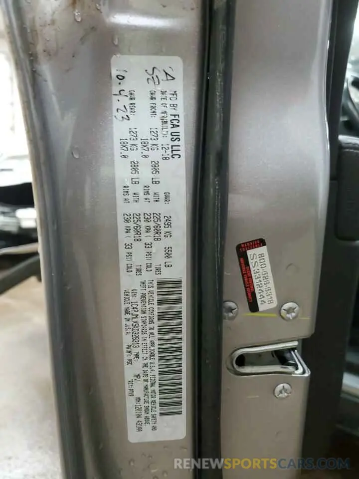 13 Photograph of a damaged car 1C4PJMLX5KD328313 JEEP GRAND CHER 2019