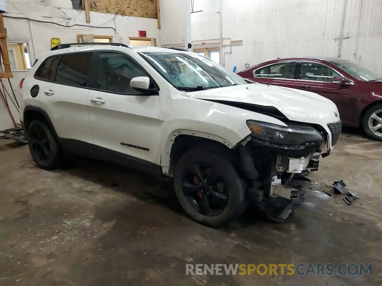 4 Photograph of a damaged car 1C4PJMLX6KD301833 JEEP GRAND CHER 2019