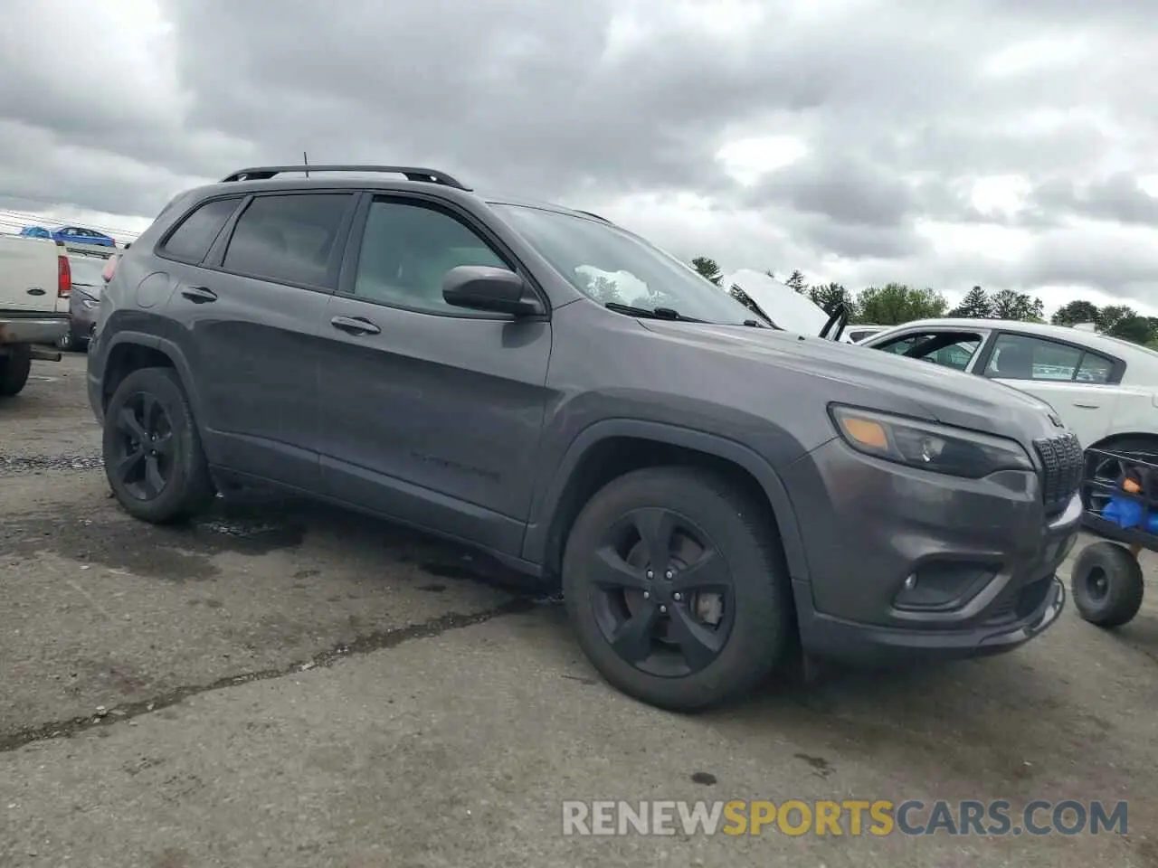 4 Photograph of a damaged car 1C4PJMLX6KD375110 JEEP GRAND CHER 2019