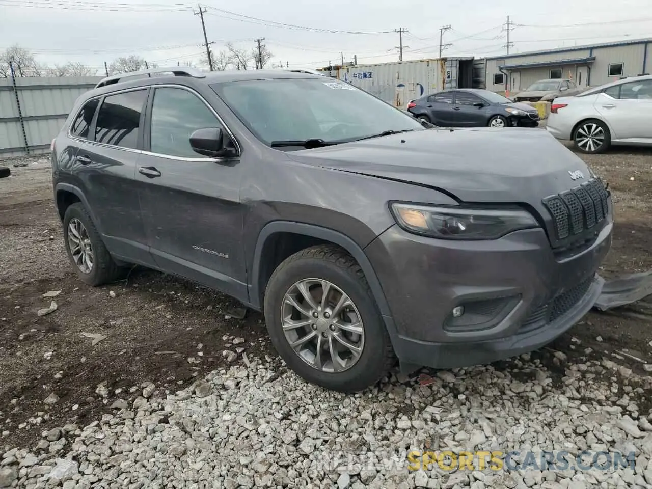 4 Photograph of a damaged car 1C4PJMLX6KD378329 JEEP GRAND CHER 2019