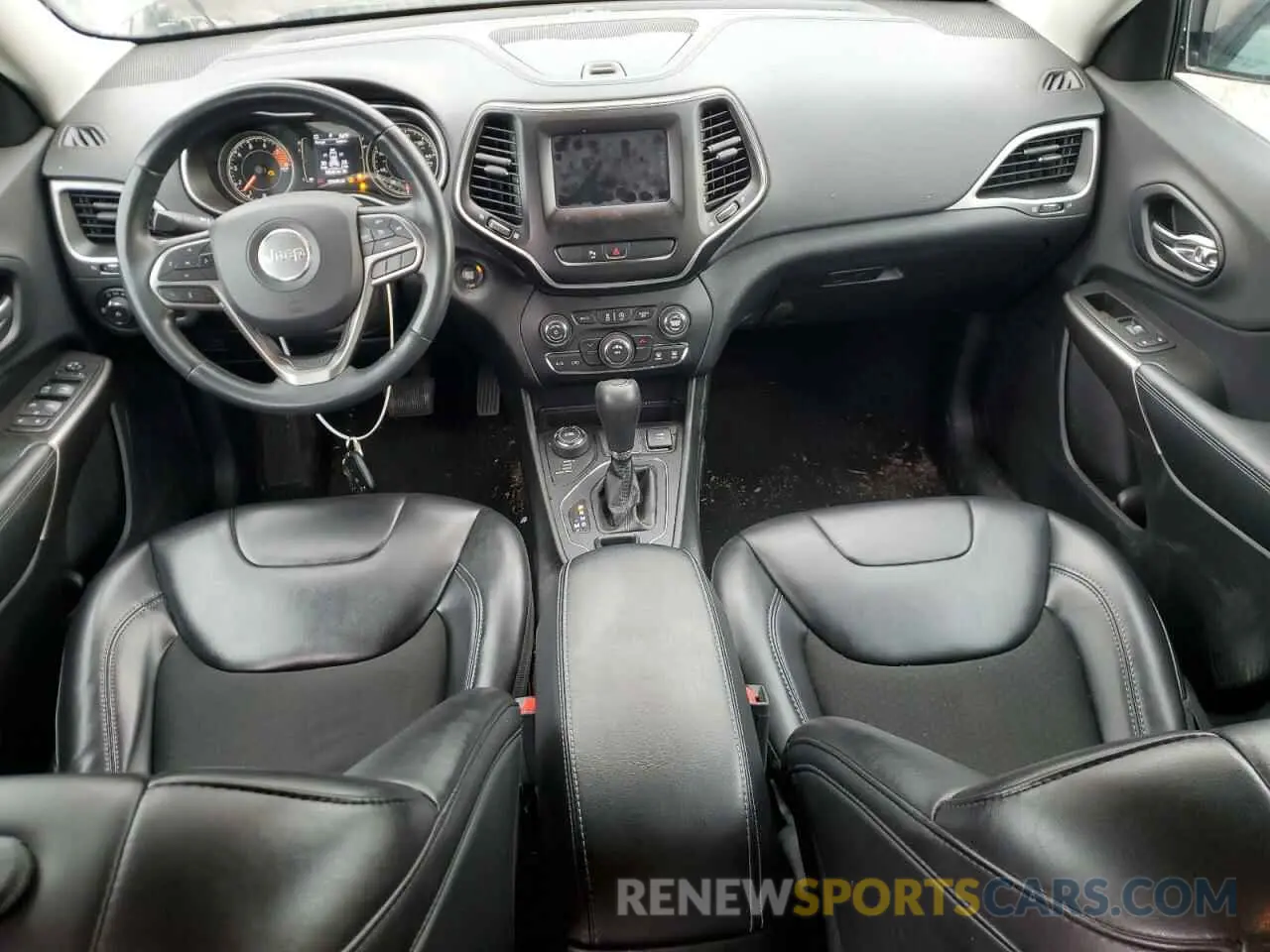 8 Photograph of a damaged car 1C4PJMLX6KD378329 JEEP GRAND CHER 2019