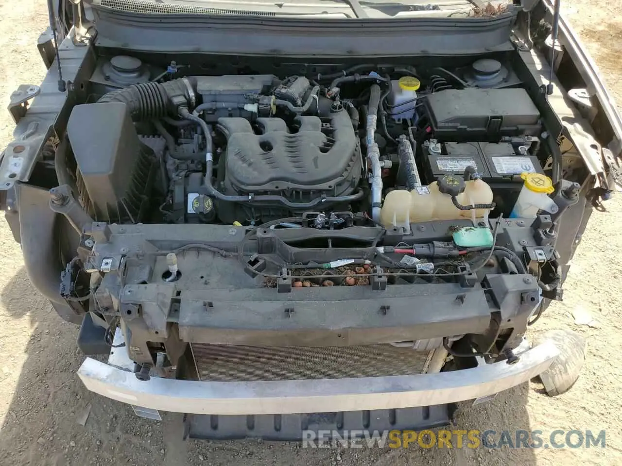 11 Photograph of a damaged car 1C4PJMLX7KD271273 JEEP GRAND CHER 2019