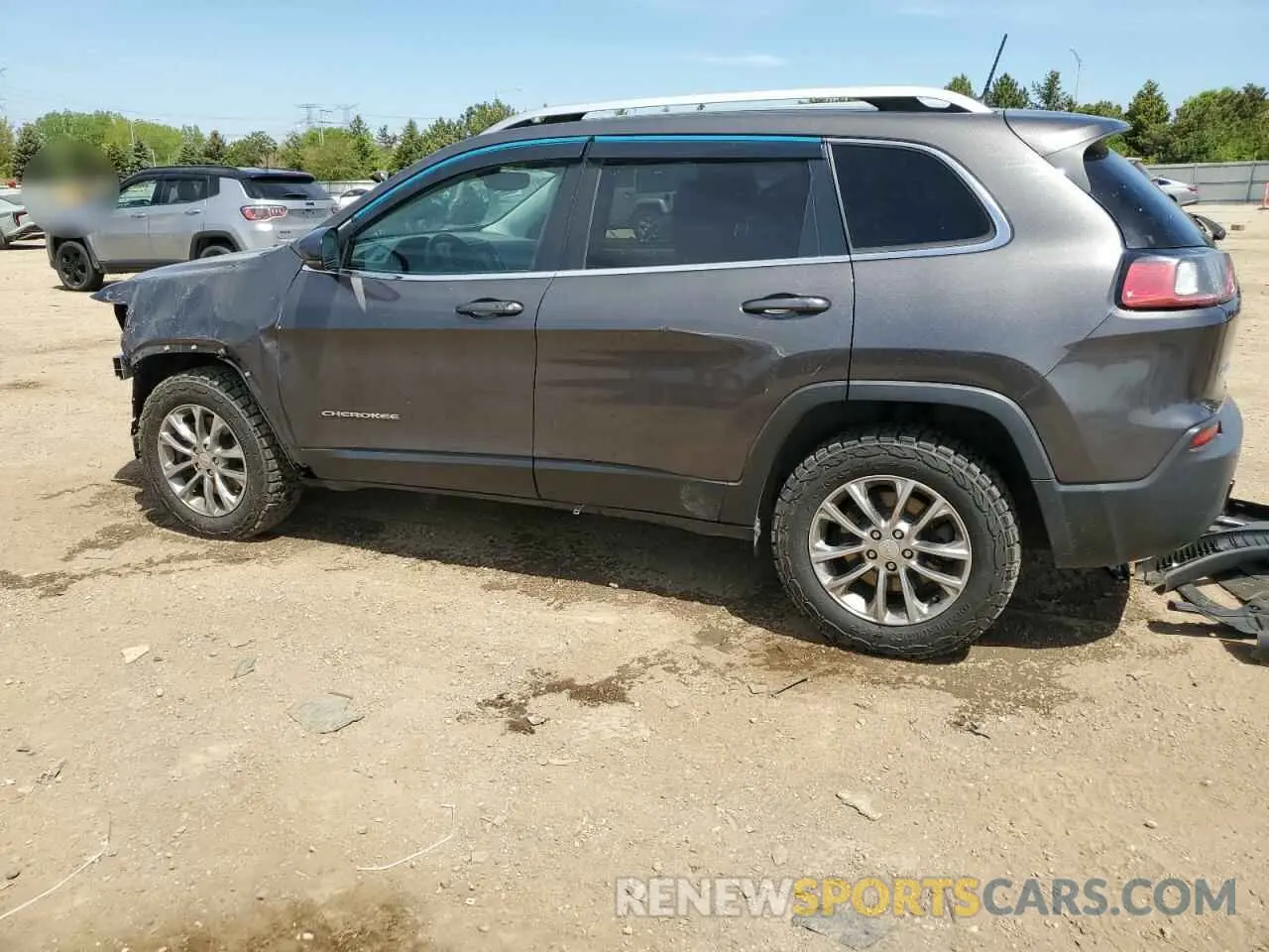 2 Photograph of a damaged car 1C4PJMLX7KD271273 JEEP GRAND CHER 2019