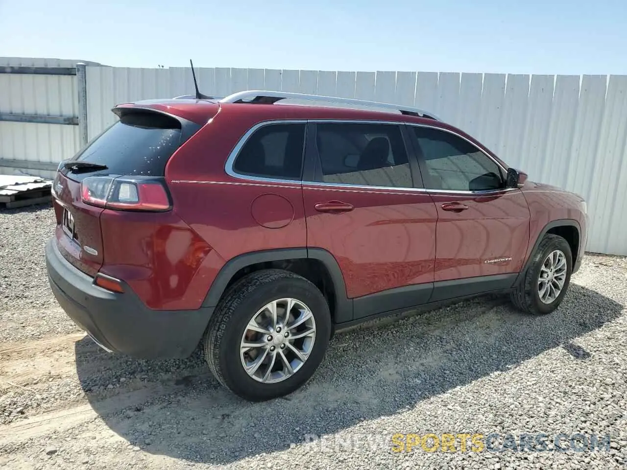 3 Photograph of a damaged car 1C4PJMLX8KD271380 JEEP GRAND CHER 2019