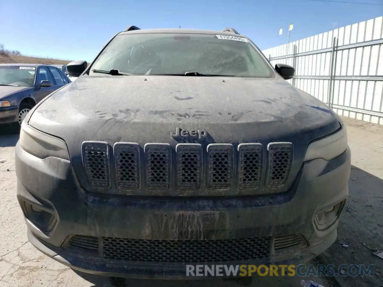 5 Photograph of a damaged car 1C4PJMLX8KD282895 JEEP GRAND CHER 2019