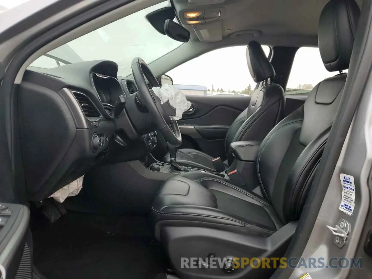 7 Photograph of a damaged car 1C4PJMLX8KD447411 JEEP GRAND CHER 2019
