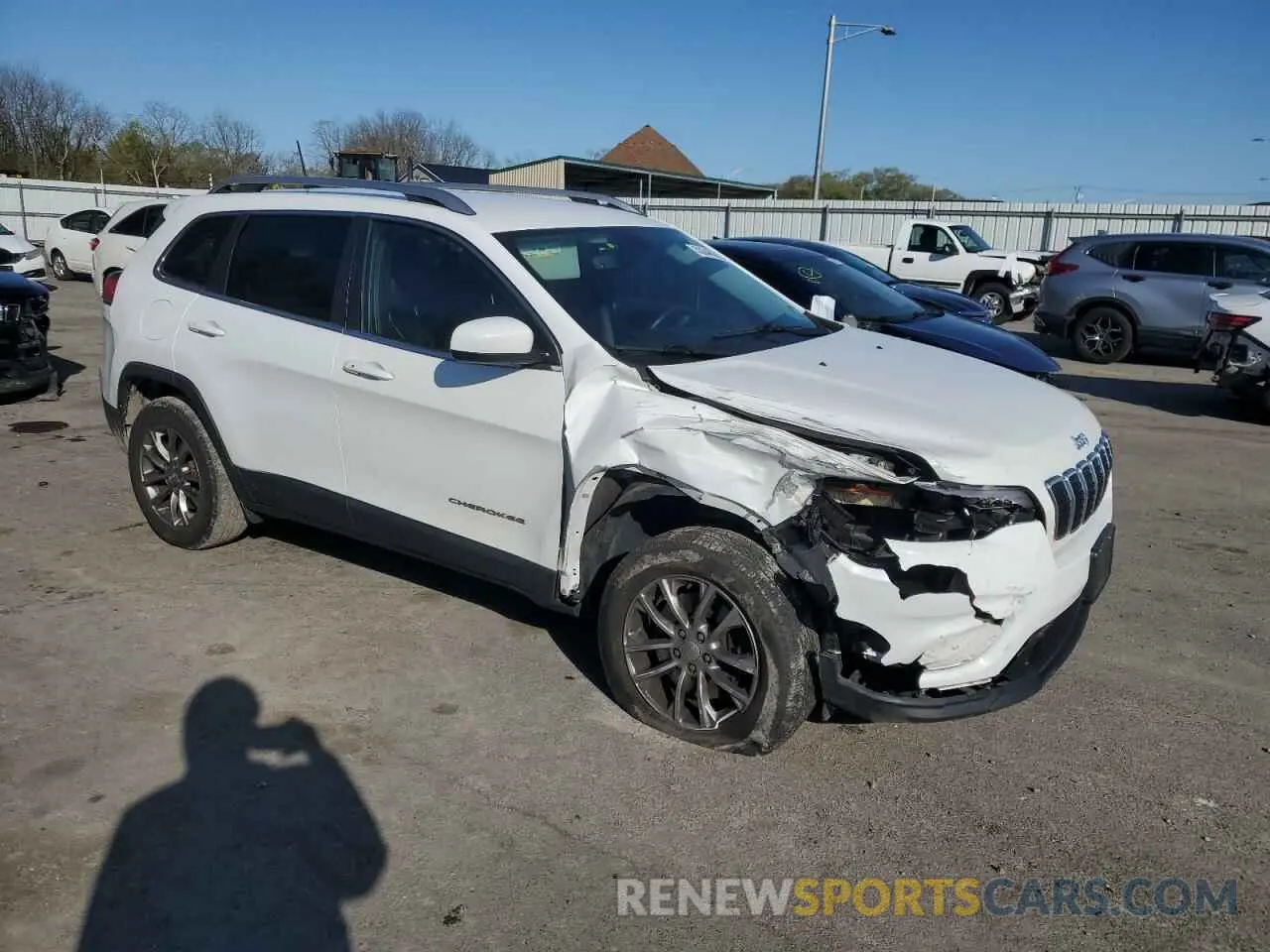 4 Photograph of a damaged car 1C4PJMLXXKD155341 JEEP GRAND CHER 2019