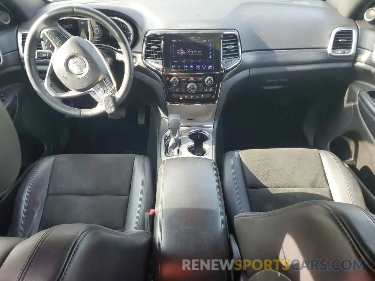 8 Photograph of a damaged car 1C4RJEAG0KC681033 JEEP GRAND CHER 2019