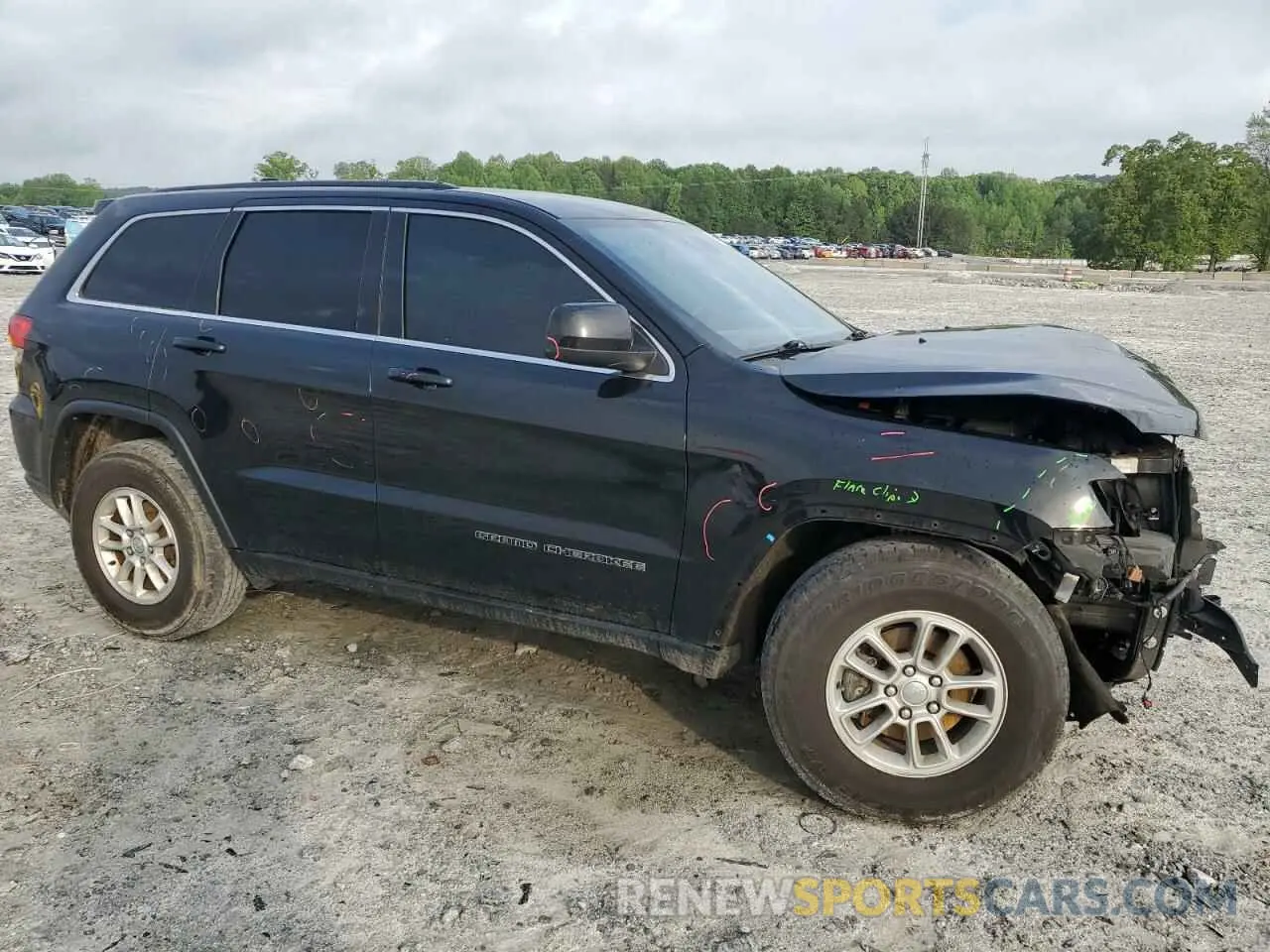 4 Photograph of a damaged car 1C4RJEAG1KC662264 JEEP GRAND CHER 2019