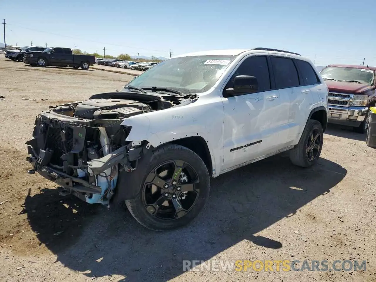 1 Photograph of a damaged car 1C4RJEAG1KC826614 JEEP GRAND CHER 2019