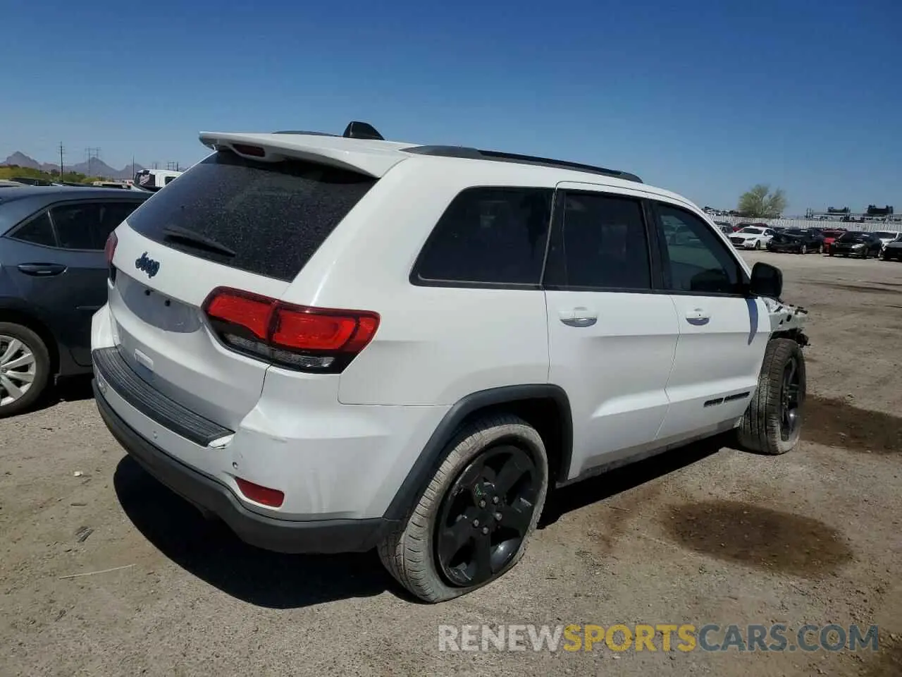 3 Photograph of a damaged car 1C4RJEAG1KC826614 JEEP GRAND CHER 2019
