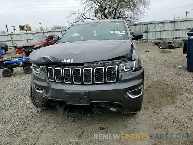 12 Photograph of a damaged car 1C4RJEAG3KC824072 JEEP GRAND CHER 2019