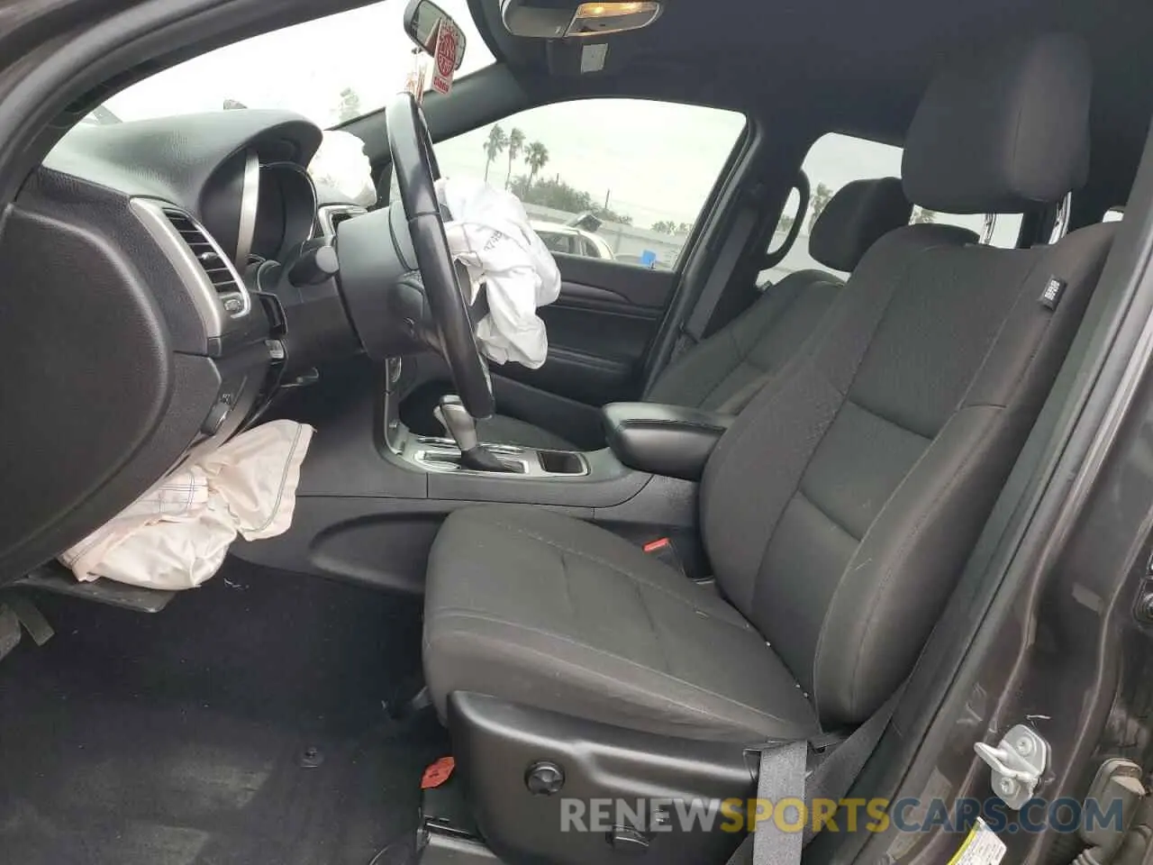 7 Photograph of a damaged car 1C4RJEAG3KC824072 JEEP GRAND CHER 2019