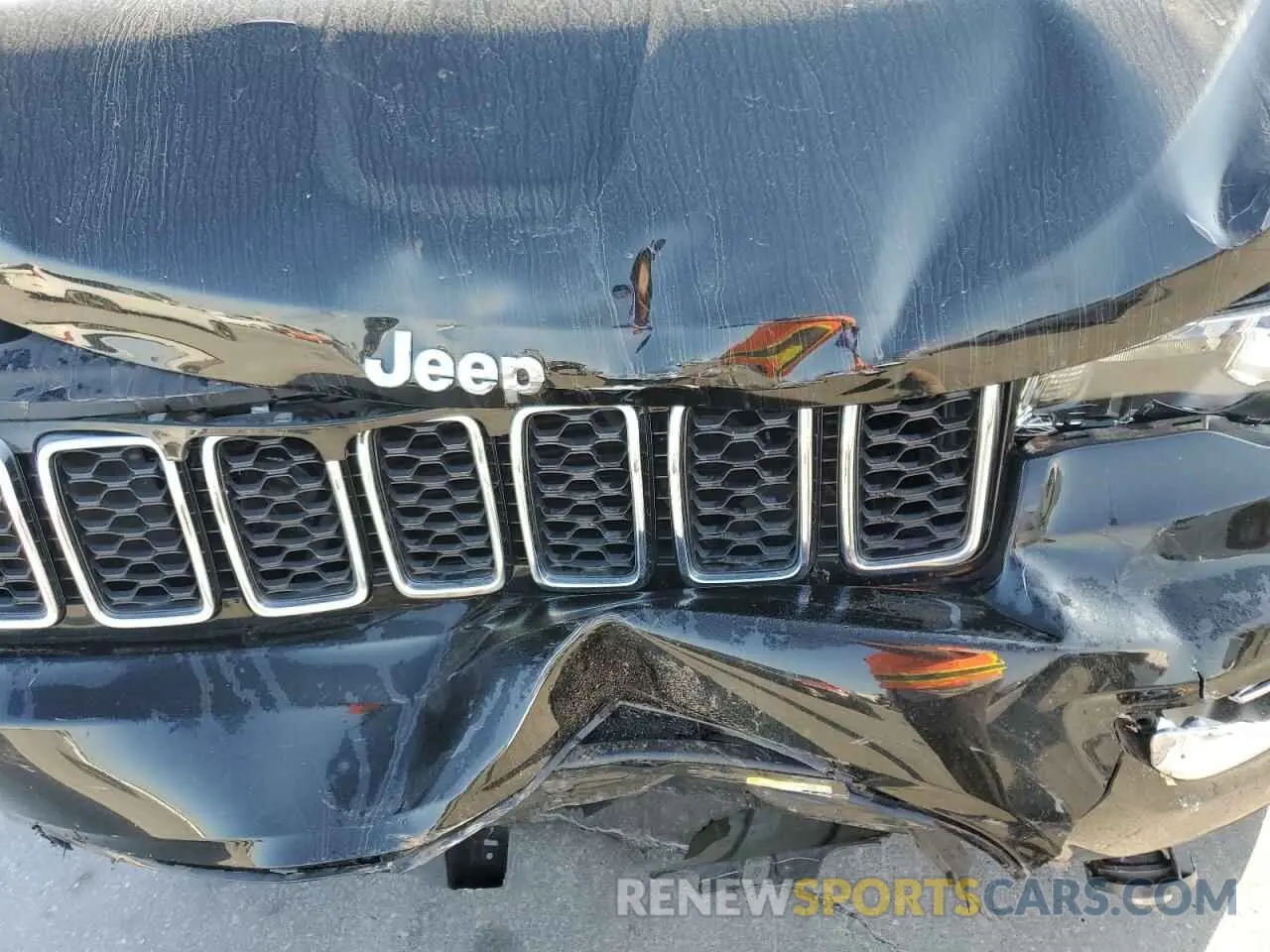 11 Photograph of a damaged car 1C4RJEAG4KC811086 JEEP GRAND CHER 2019