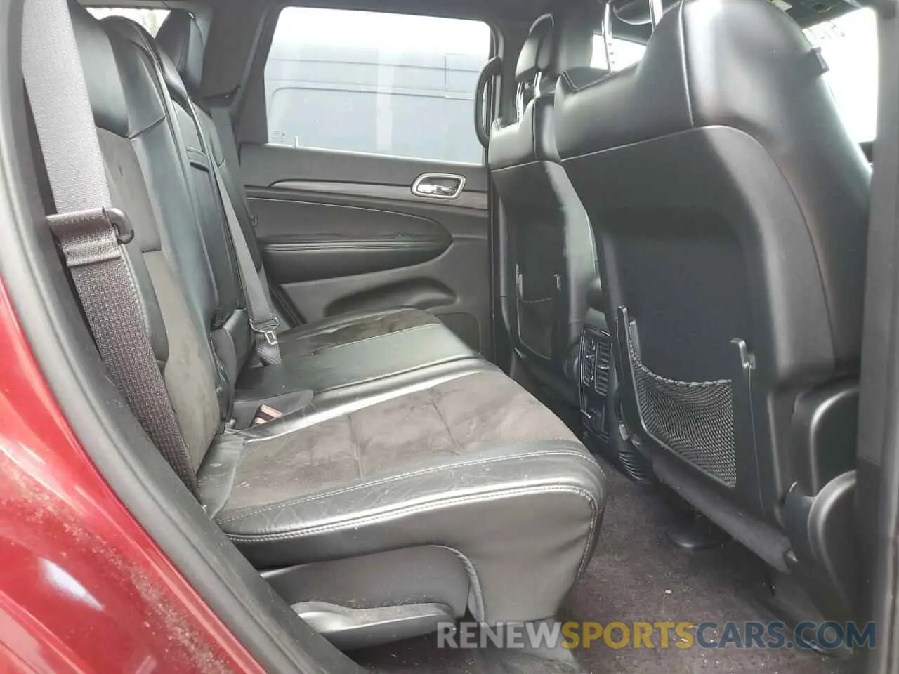 12 Photograph of a damaged car 1C4RJEAG5KC572244 JEEP GRAND CHER 2019