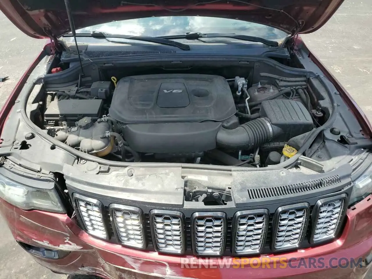 14 Photograph of a damaged car 1C4RJEAG5KC572244 JEEP GRAND CHER 2019