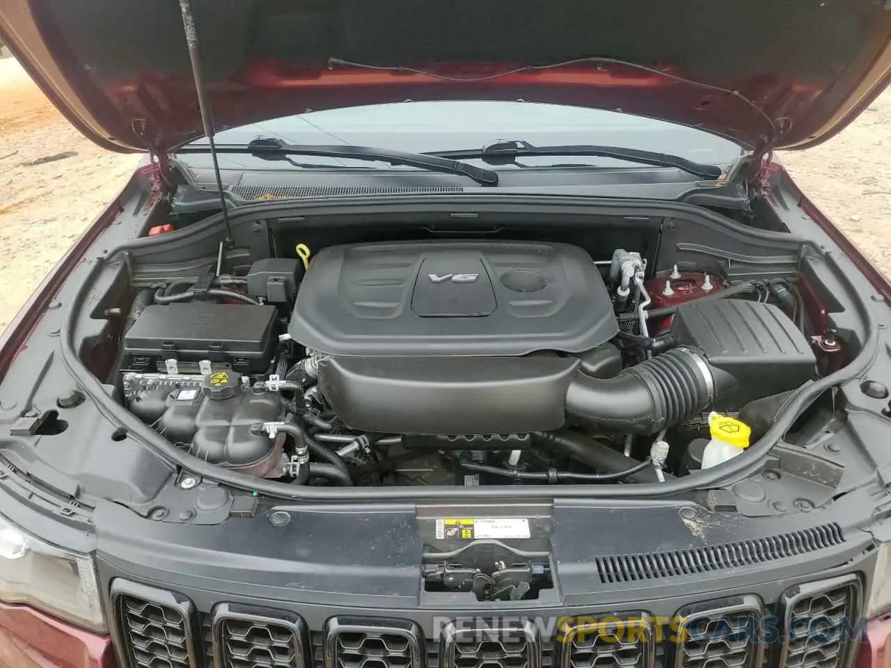 12 Photograph of a damaged car 1C4RJEAG5KC673364 JEEP GRAND CHER 2019