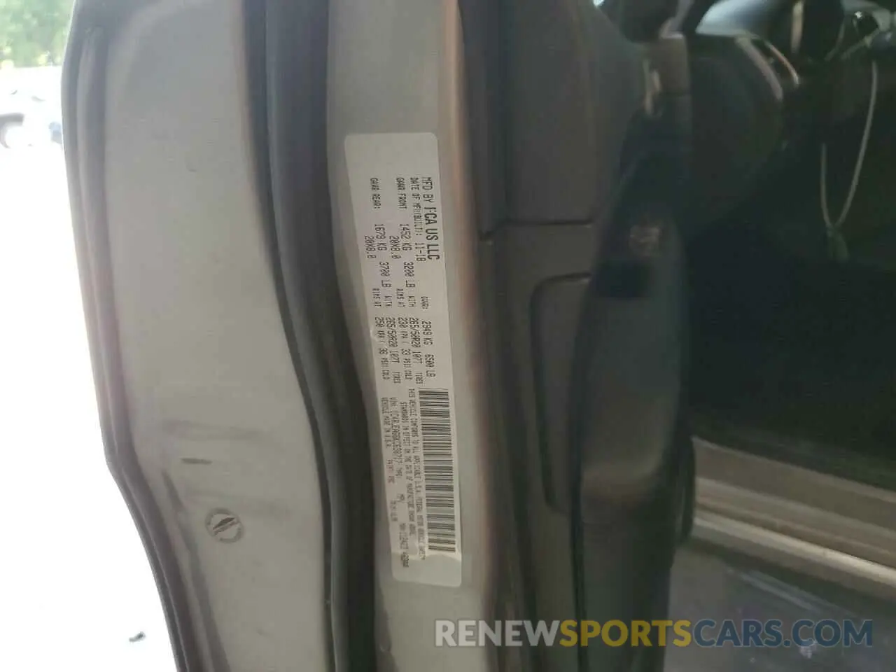 14 Photograph of a damaged car 1C4RJEAG6KC630717 JEEP GRAND CHER 2019