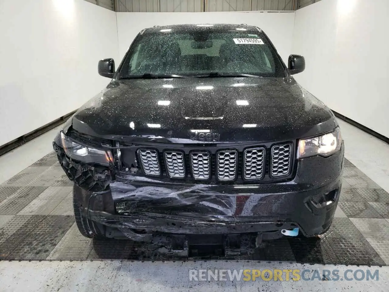 5 Photograph of a damaged car 1C4RJEAG6KC763171 JEEP GRAND CHER 2019