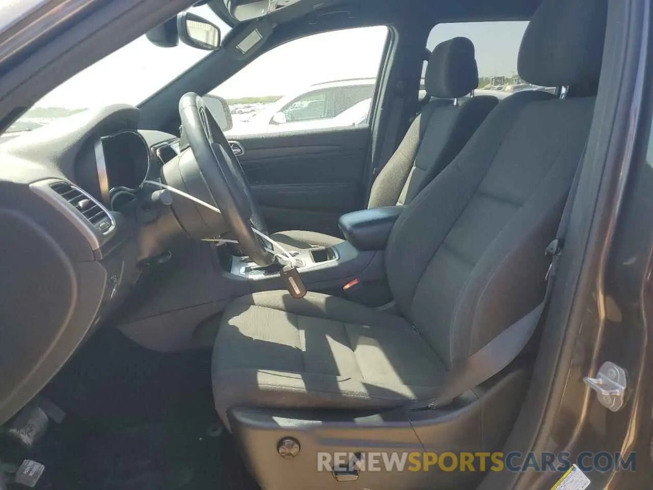 7 Photograph of a damaged car 1C4RJEAG7KC789813 JEEP GRAND CHER 2019