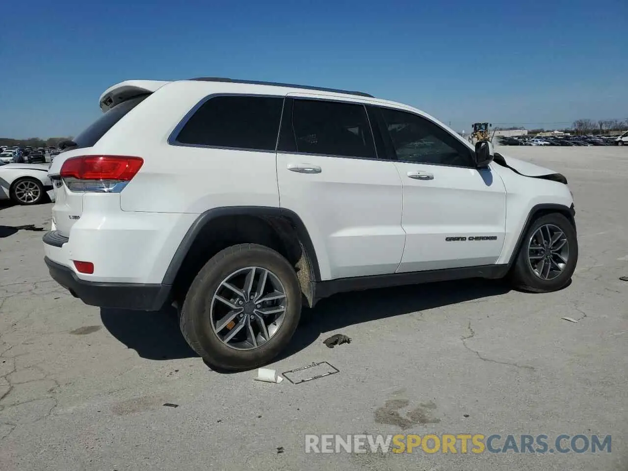 3 Photograph of a damaged car 1C4RJEAG8KC556538 JEEP GRAND CHER 2019
