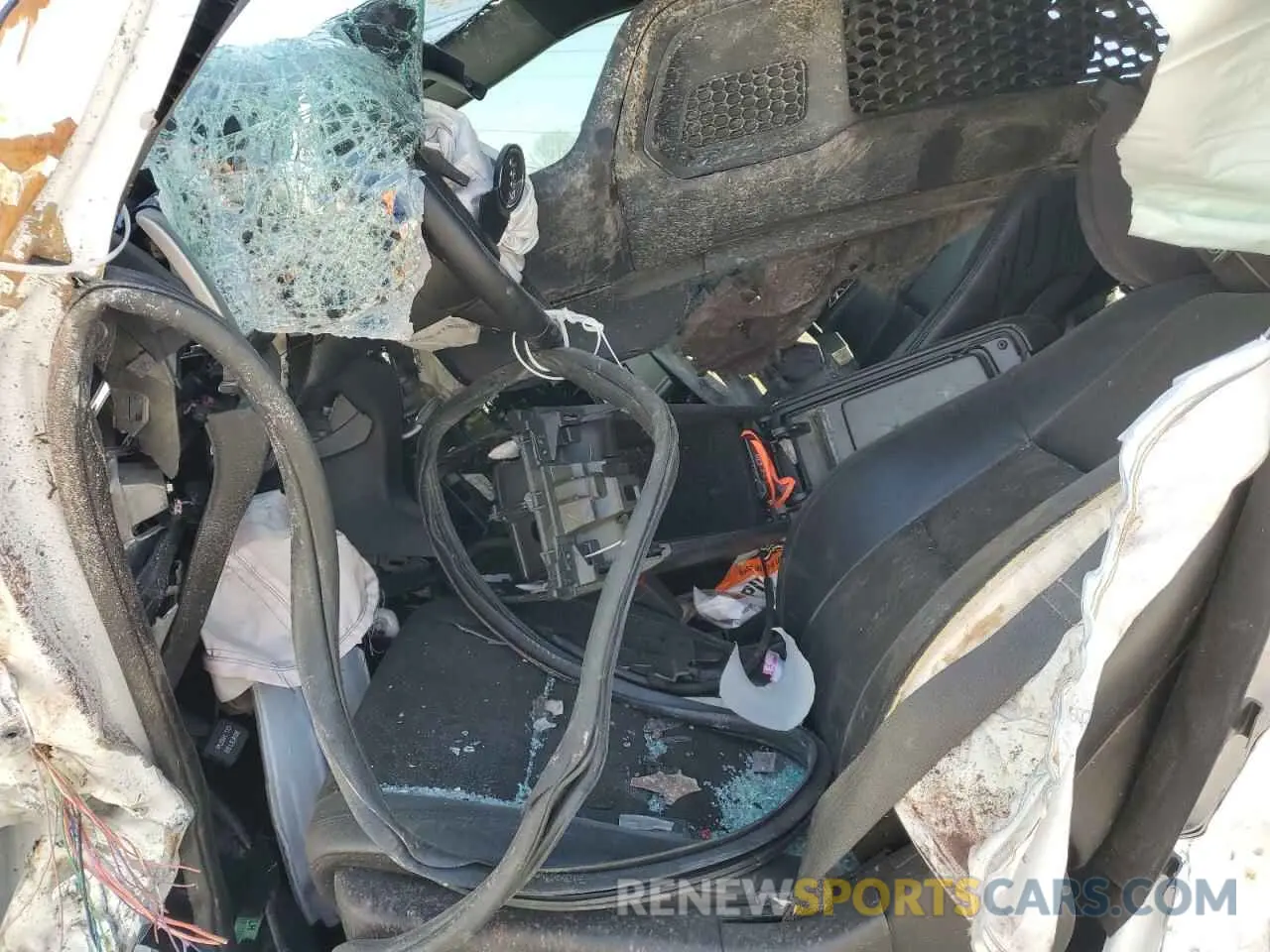 7 Photograph of a damaged car 1C4RJEAG8KC556538 JEEP GRAND CHER 2019