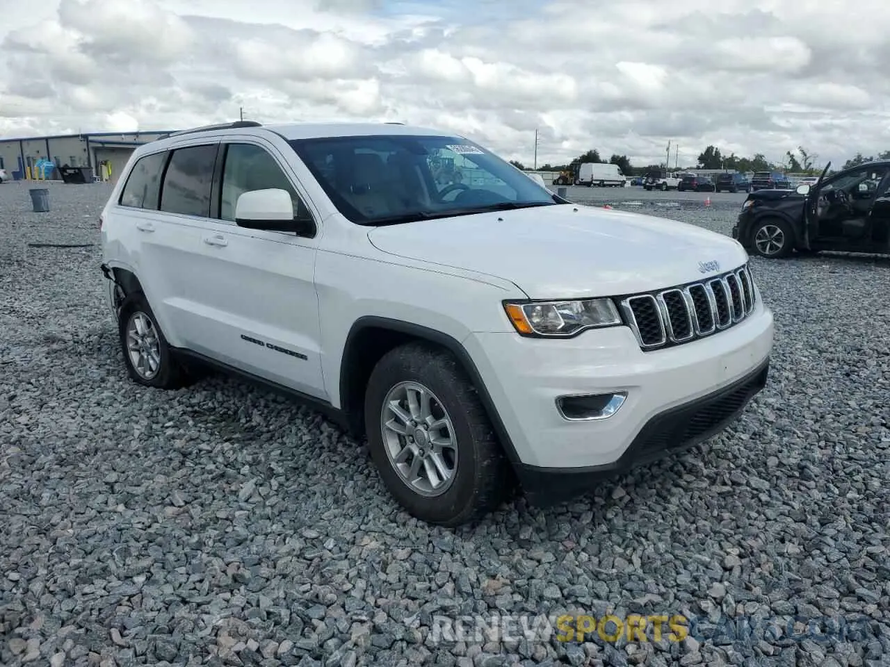 4 Photograph of a damaged car 1C4RJEAG8KC644988 JEEP GRAND CHER 2019